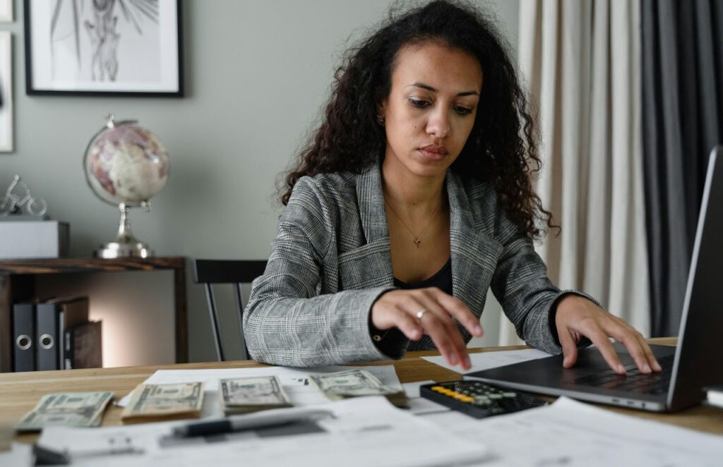 pexels-tima-miroshnichenko-6693656 Bookkeeping and accounting for small business